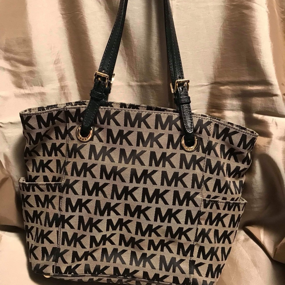 Michael Kors Black and Tan Tote Bag